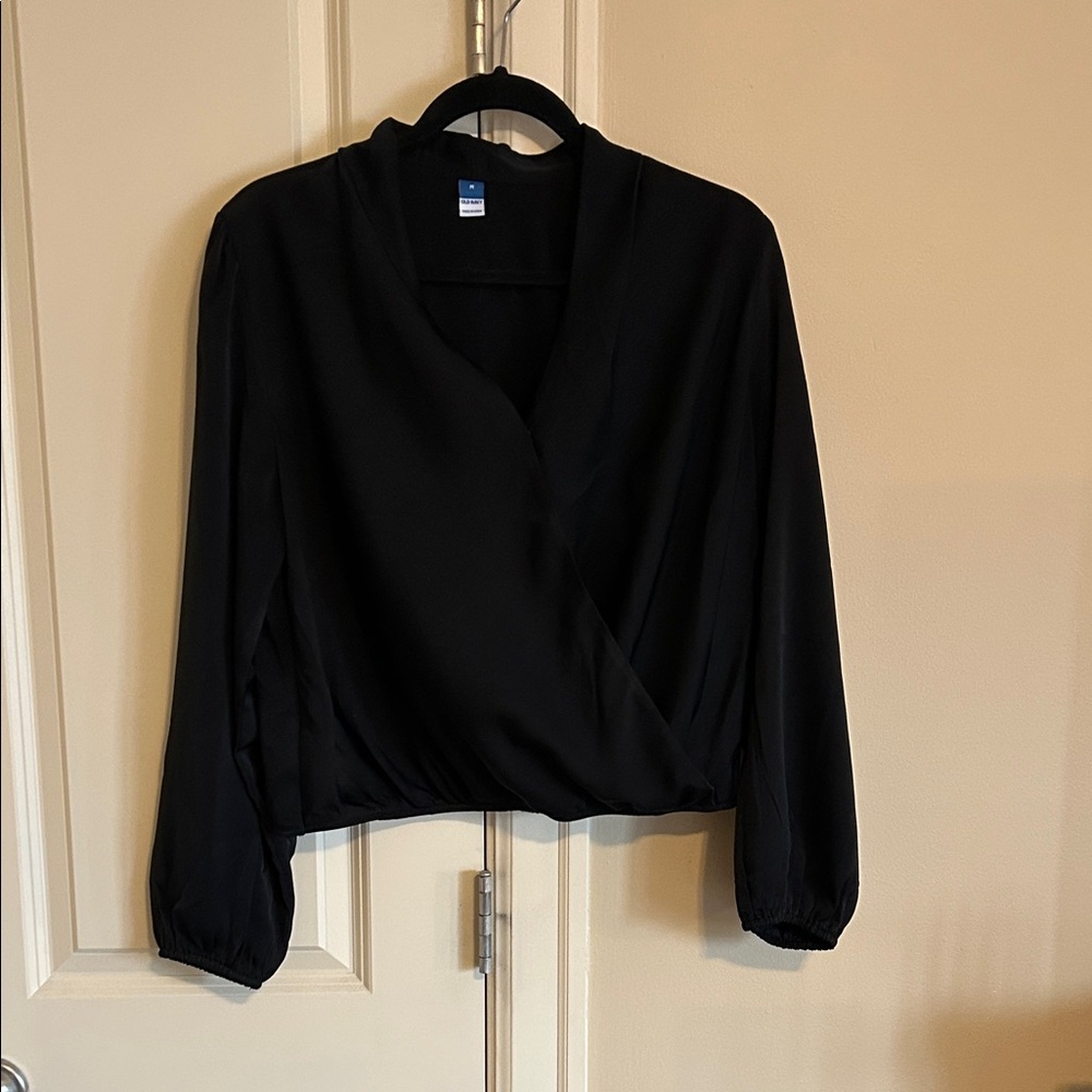 Old Navy Classic Black Top